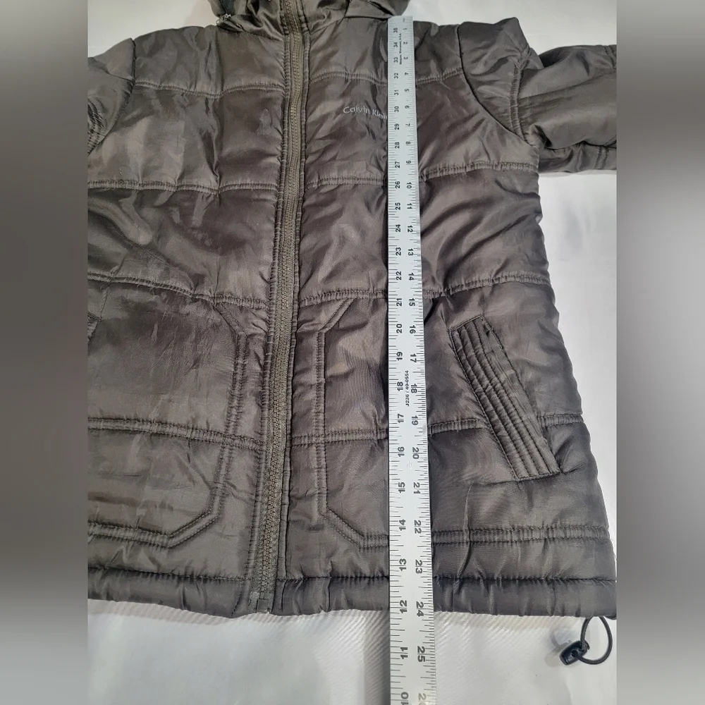 Calvin Klein Jeans Kids Puffer Jacket Size Medium (10-12)